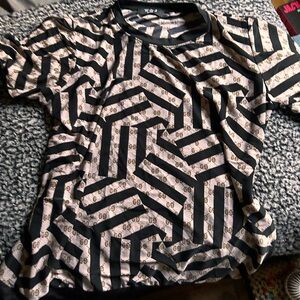 Beige and black design top W&J